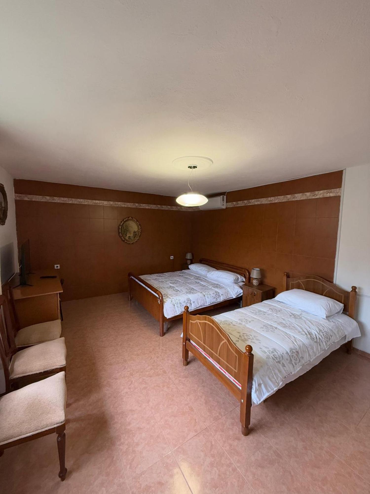 Shkodra Guest House 2 Kültér fotó