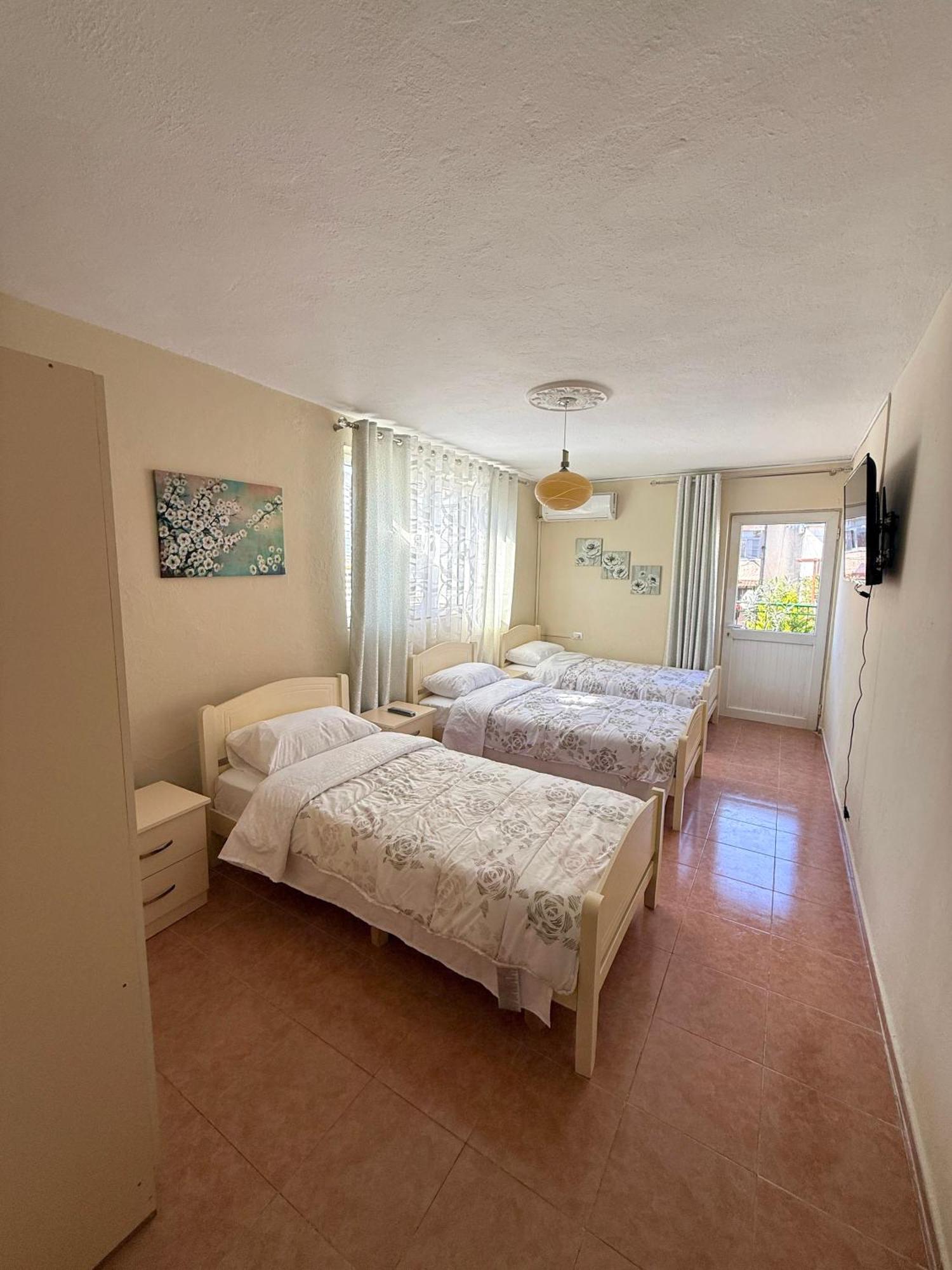 Shkodra Guest House 2 Kültér fotó