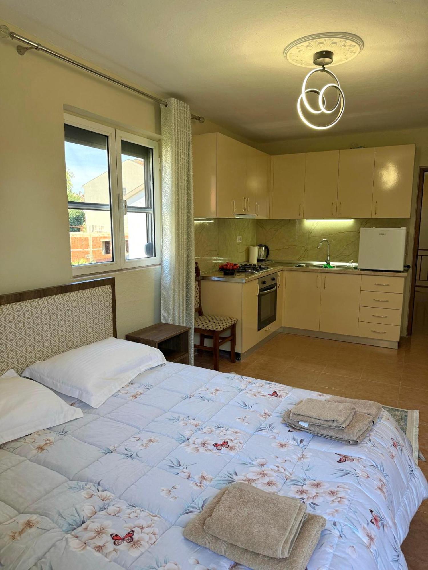 Shkodra Guest House 2 Kültér fotó