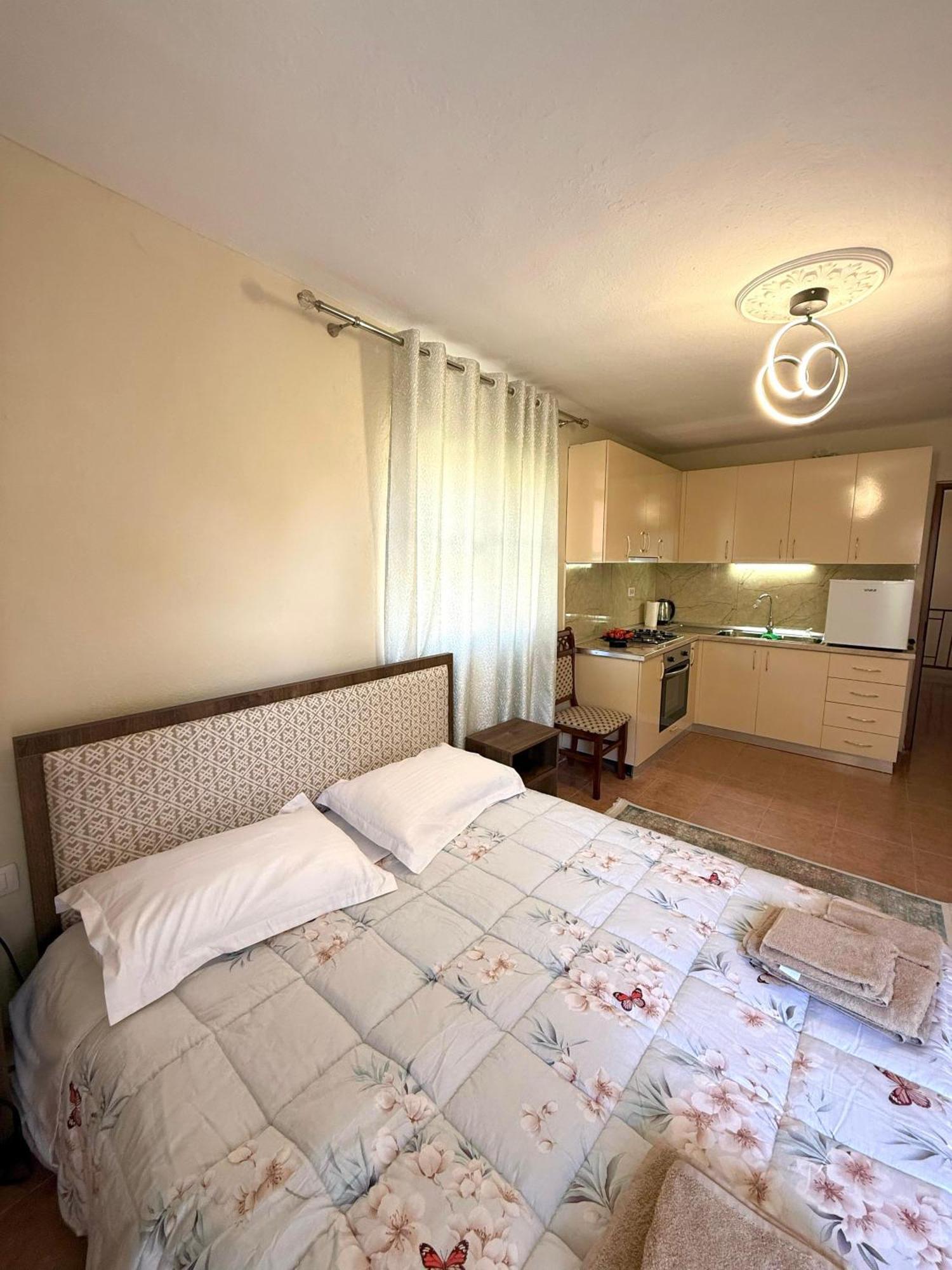 Shkodra Guest House 2 Kültér fotó